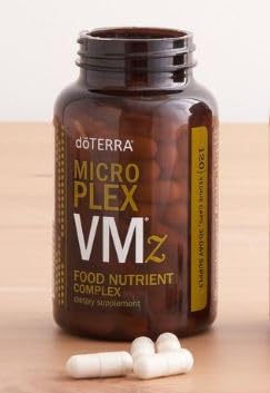 Ingredients panel and natural blend on MicroPlex VMz label for absorption support.