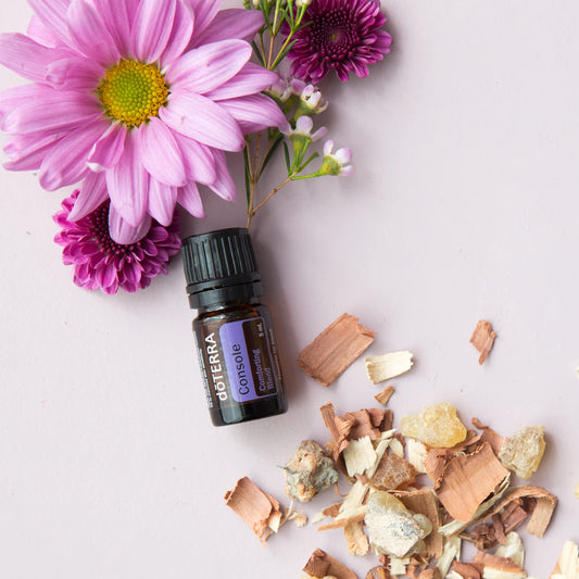 doTERRA Console rose absolute close-up, luxurious floral note for relaxing moments.