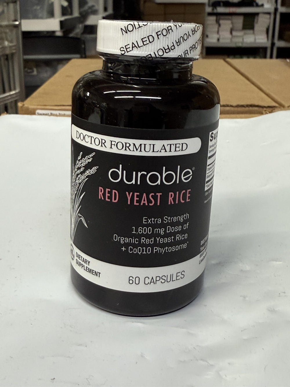 Durable RED Yeast Rice heart-health visual with capsule imagery