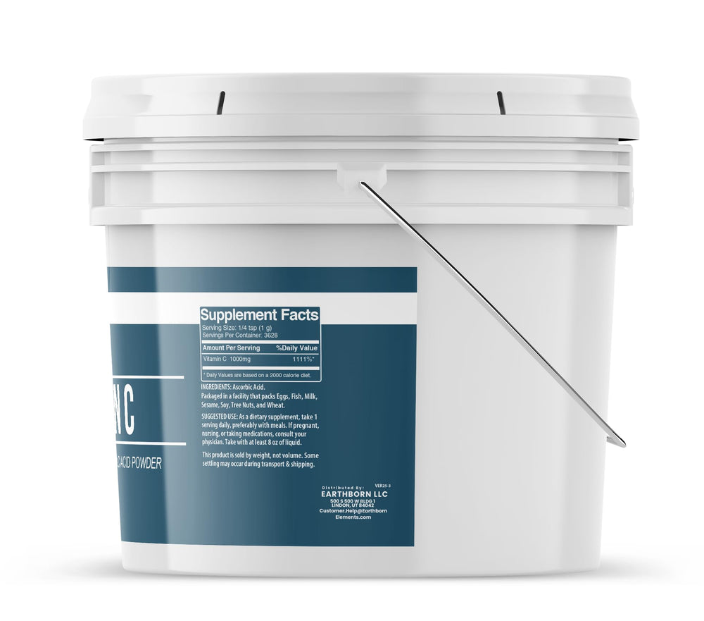 Earthborn Elements Vitamin C powder dissolves easily in water for quick integration.