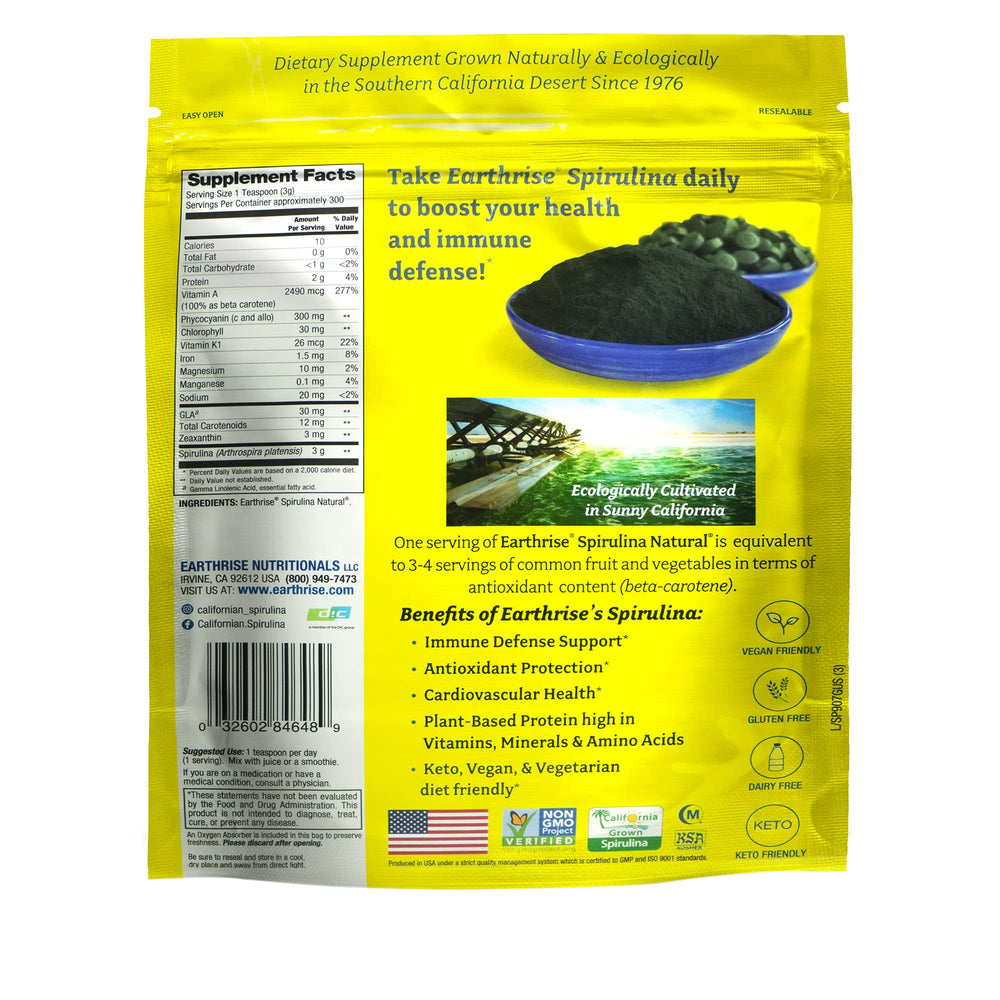 Texture close-up of Earthrise Spirulina powder highlighting vibrant green color for mixing.