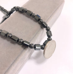 Ecooon hematite necklace packaging ready as a thoughtful gift option.