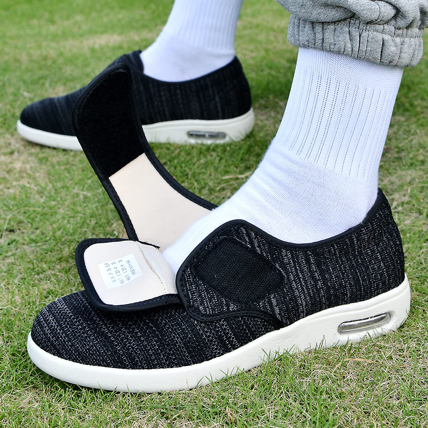 EDCYF diabetic shoes with a wide-toe-box for comfortable swelling relief.