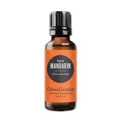Edens Garden Mandarin Nova bottle pour demonstrates a crisp citrus aroma for diffuser blends.