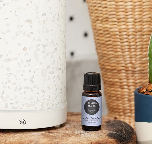 Edens Garden This Smells Amazing label signals purity and premium fragrance for home use.