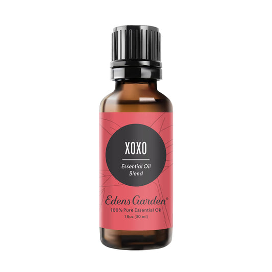 Edens Garden XOXO bottle pour with warm spice aroma for a welcoming home