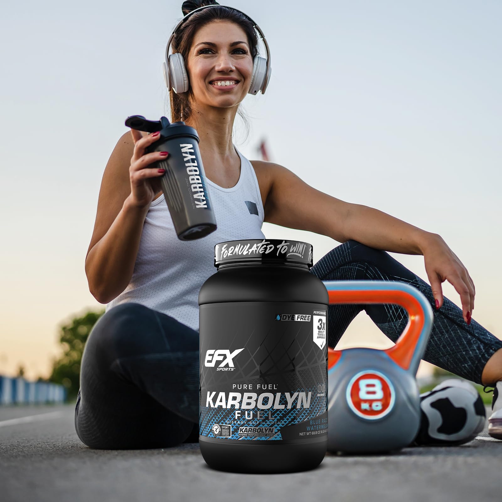 Pouring Karbolyn Fuel drink demonstrates smooth texture during training