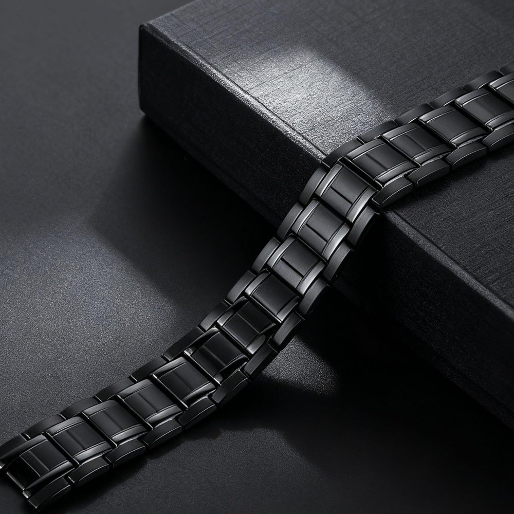 Elerbuty widened design expands magnet arrangement for a bold, stable look.