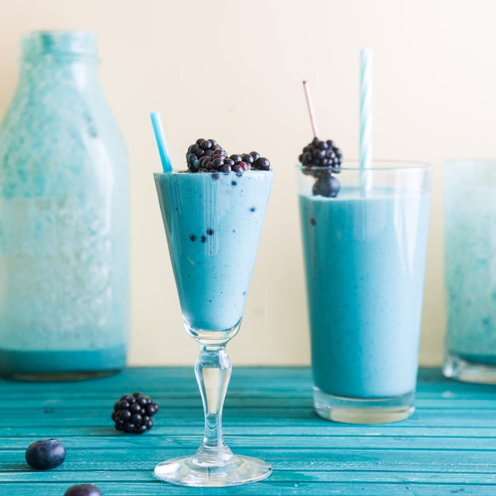 Ellie's Best blue spirulina water-extracted powder for vivid color.