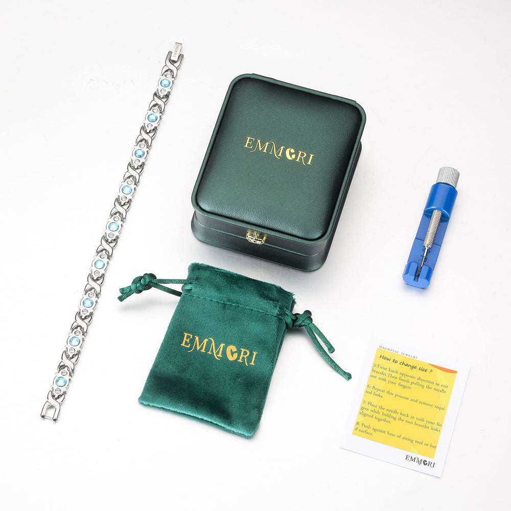 Emmori hypoallergenic stainless steel construction resists corrosion for daily wear.