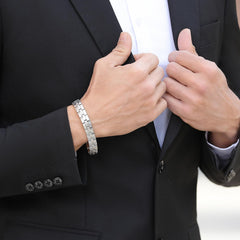 Emmori bracelet with velvet pouch for safe storage.