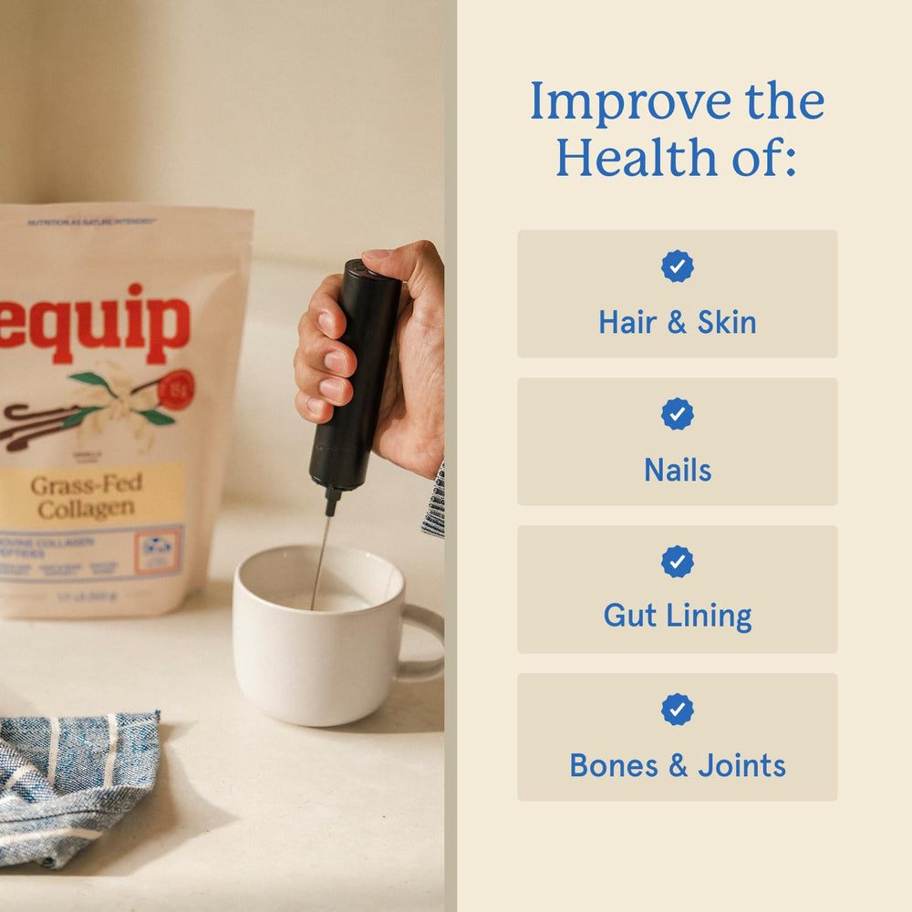 Equip Grass-Fed Collagen Unflavored scoop ready for smoothie boost.