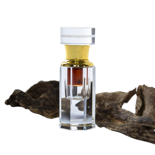 Ercao authentic pure oud oil bottle close-up for premium perfumery