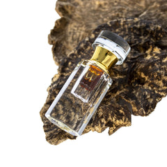Ercao Bantou-Hainan oud bottle pouring for diffusers and blends