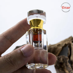 Ercao Bantou-Hainan oud candle making adds calming layers