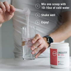 Vaso con Fenix Nutrition L-Arginina Complete para consumo diario