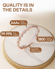 Feraco copper bracelet close-up highlights strong magnets for enhanced wear