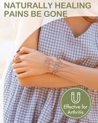 Feraco magnetic bracelet clasp showing easy wear and secure fit