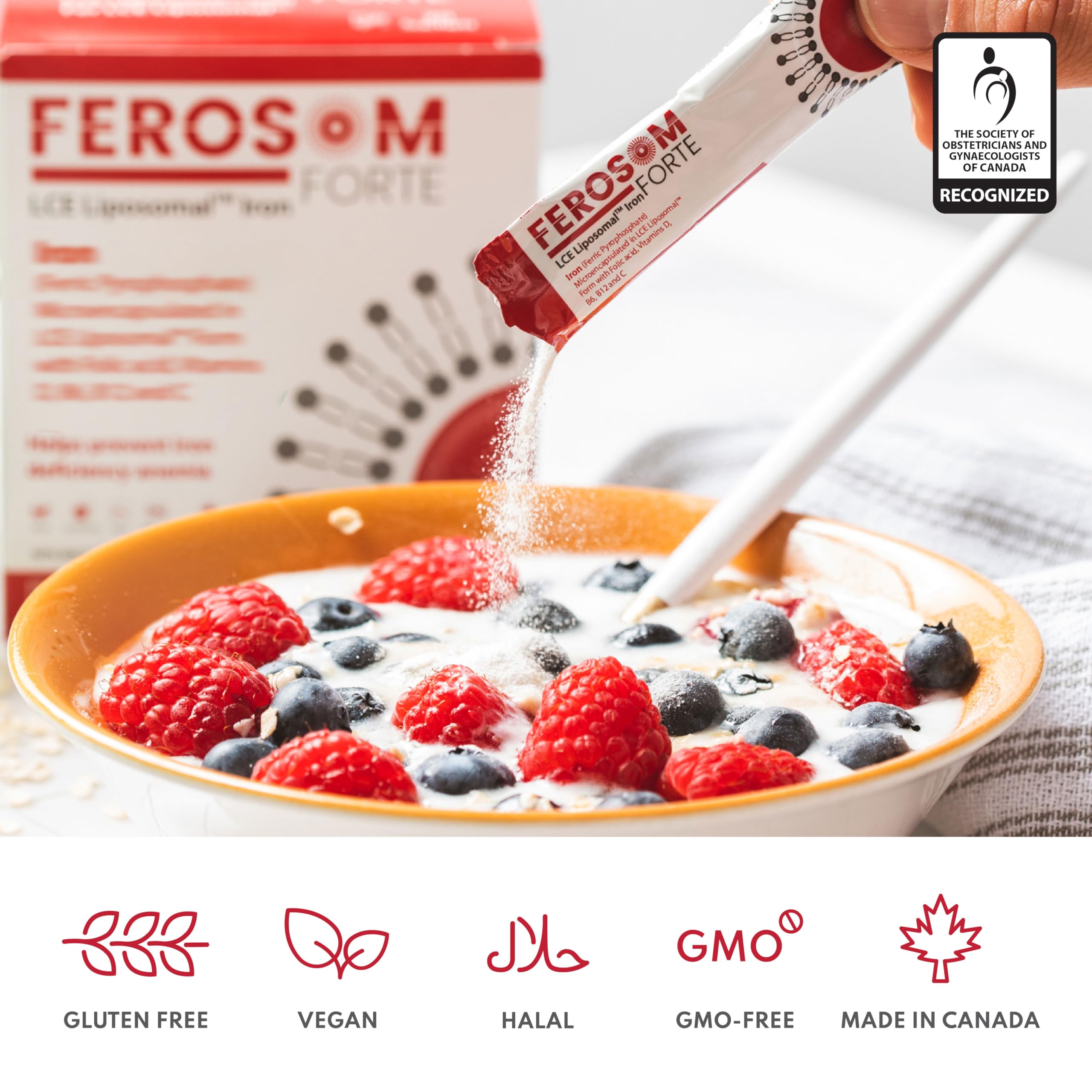 Ferosom Forte LCE glass with prepared berry drink highlighting flavor and ease of use.
