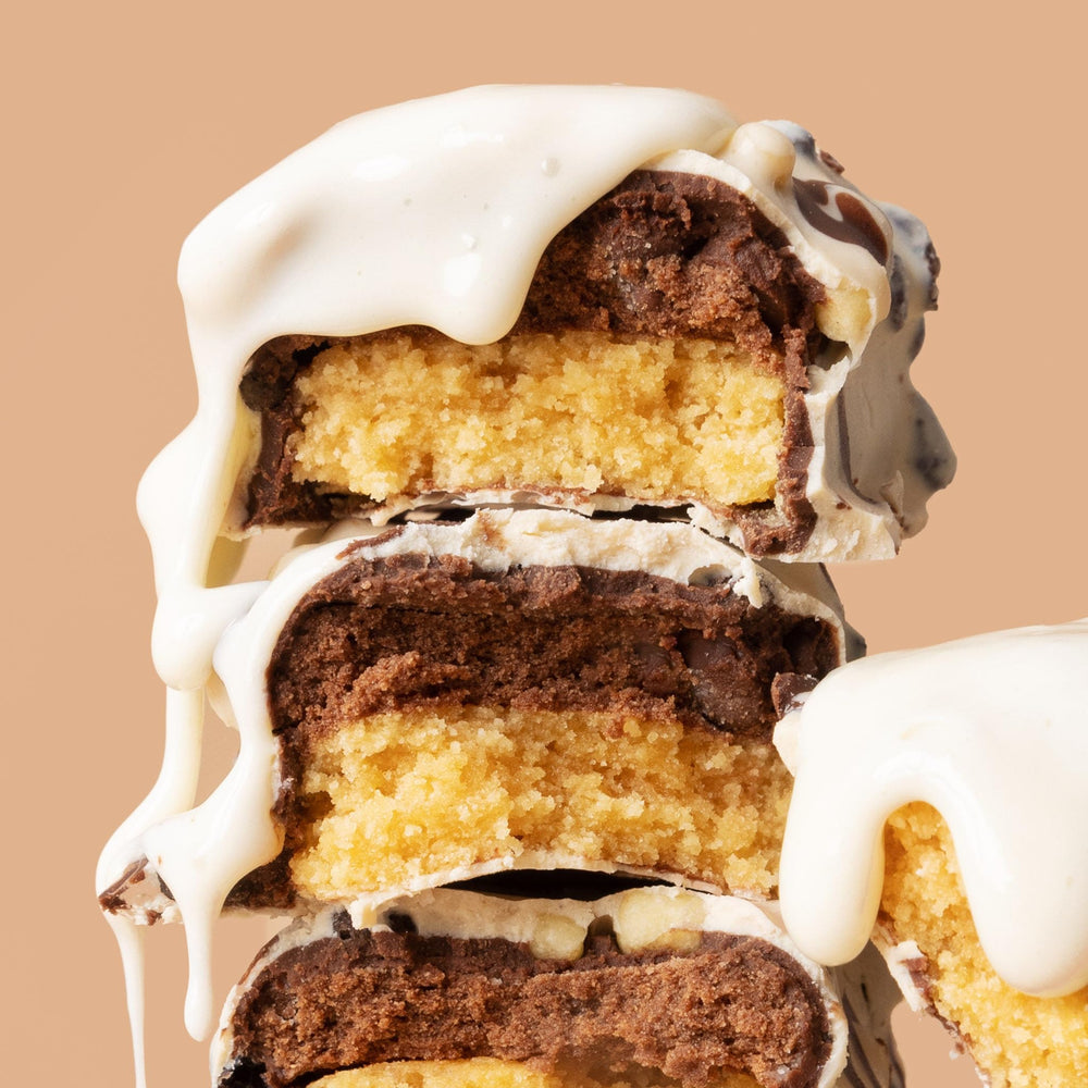 Fit Crunch nutrition panel shows 16g protein per bar.