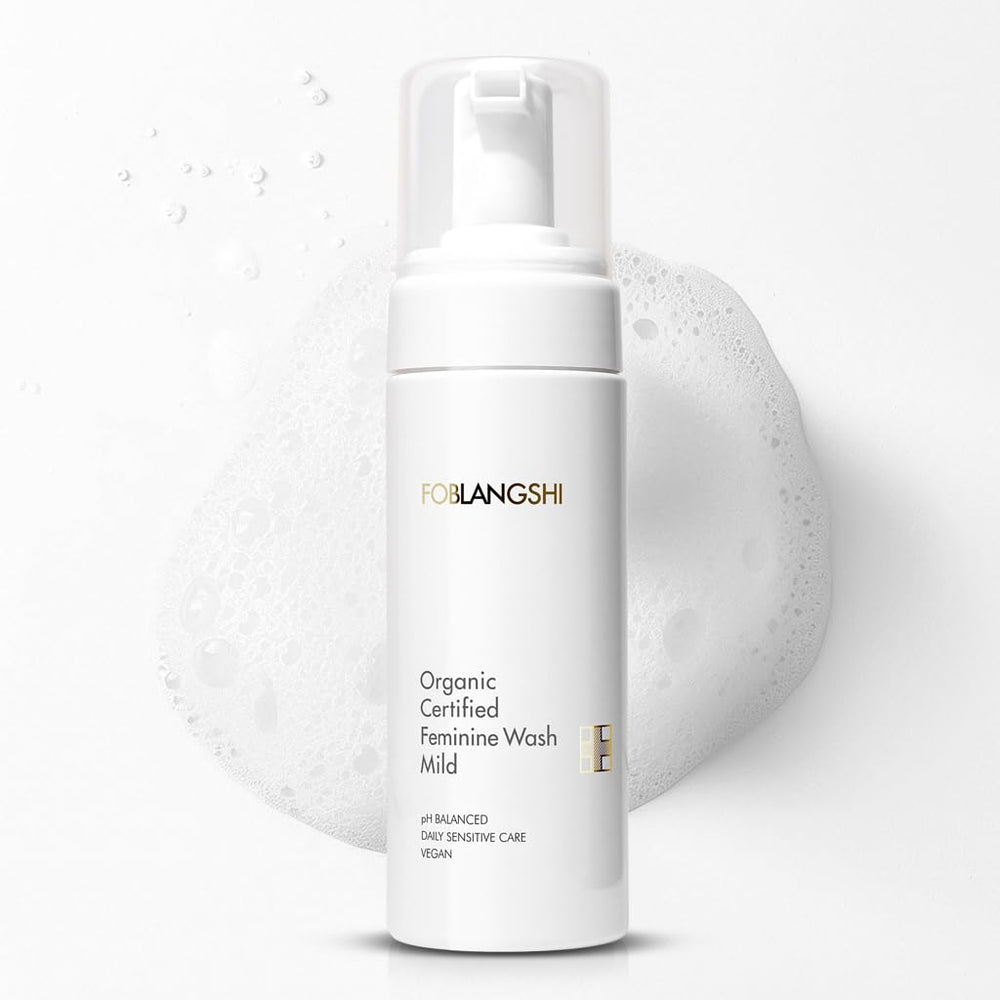 Foblangshi feminine wash bottle pour demonstrates gentle cleansing for sensitive skin