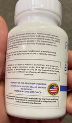 FolateMaxx bottle open pour shows convenient capsule access.