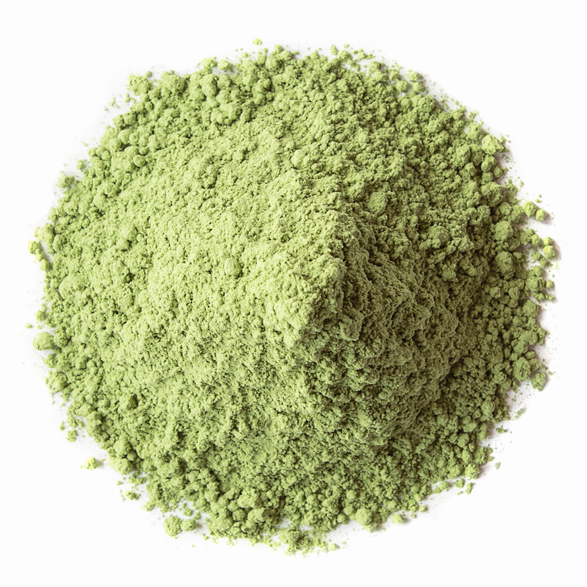 Food to Live broccoli powder scoop into smoothie demonstrates easy, versatile nutrition boost.