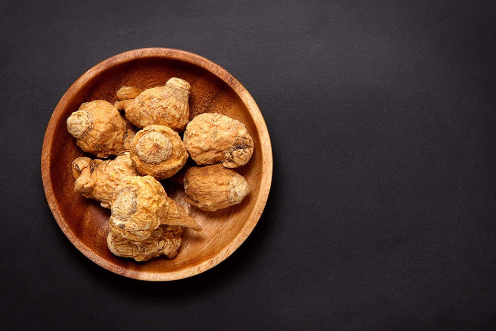Food to Live Yellow Maca Powder nutrition label highlights minerals and flavonoids.