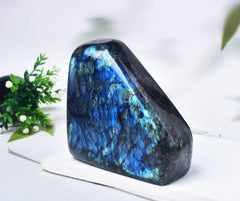 Extra-large FZBHRO Labradorite slab weighing 3-4 lbs enhances focus during practice