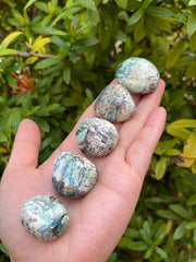 GAF TREASURES azurite malachite tumbled stones 5pc pack for meditation and grid work
