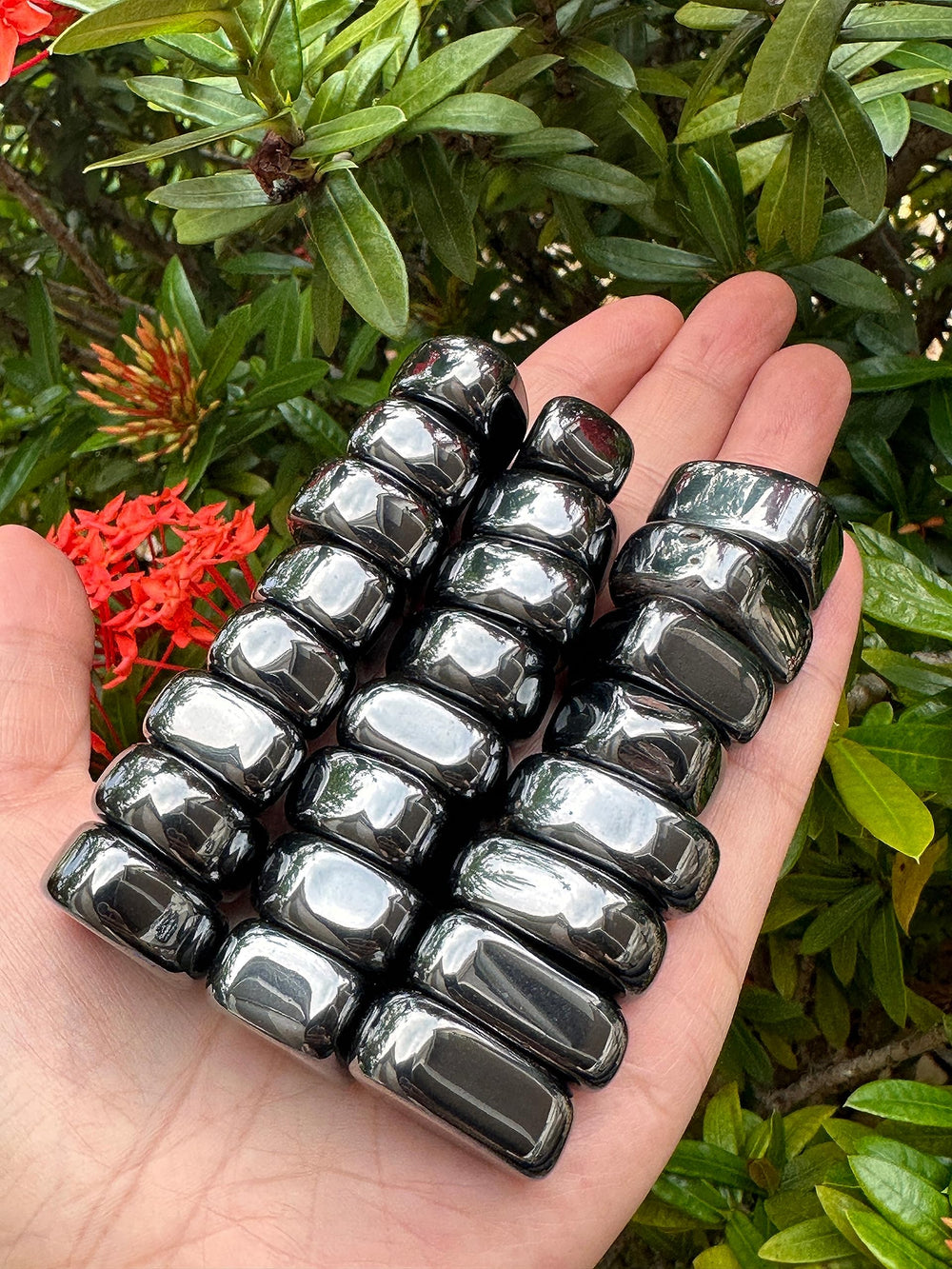 GAF Treasures hematite stones with metallic sheen closeup