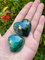 GAF TREASURES malachite protection stone, guards negative energies during daily life.