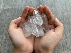 GAF TREASURES pocket-friendly clear quartz point for daily calm