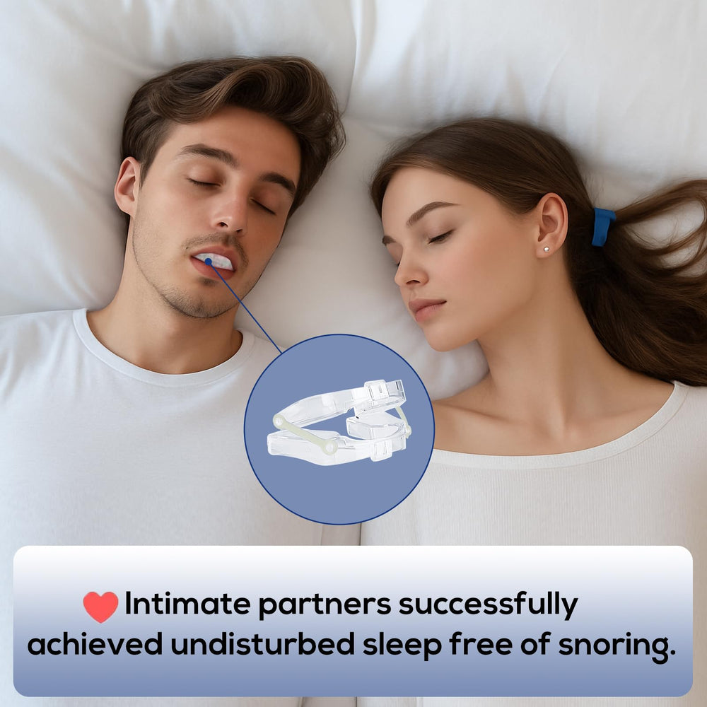 Ganberdey Anti-Snore Mouthguard+ in hand, showcasing compact form.