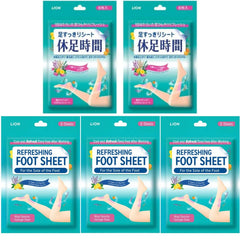 GASHINA STORY Japanese cooling foot patch applied on feet after activity for refreshment.