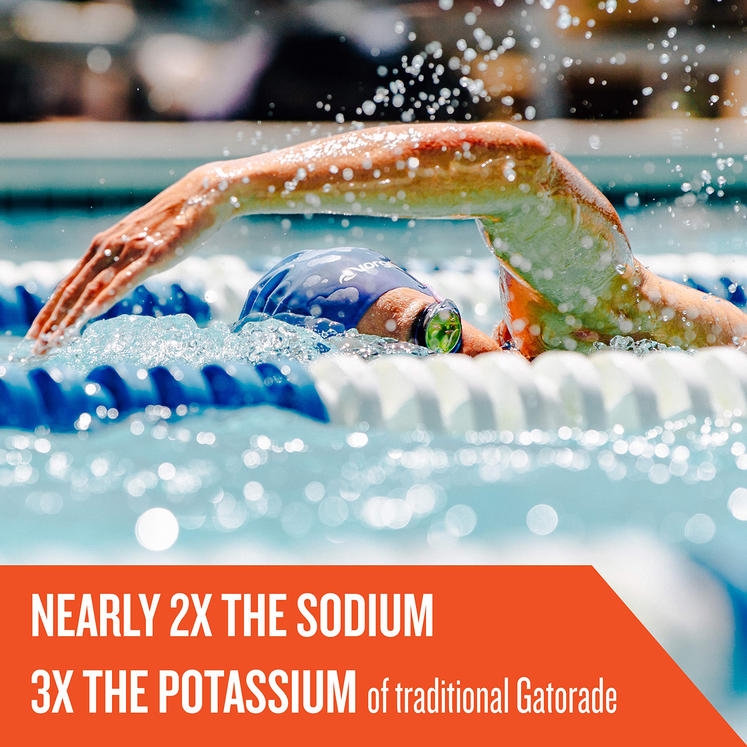 Scoop of Gatorade Endurance Formula watermelon powder for workouts