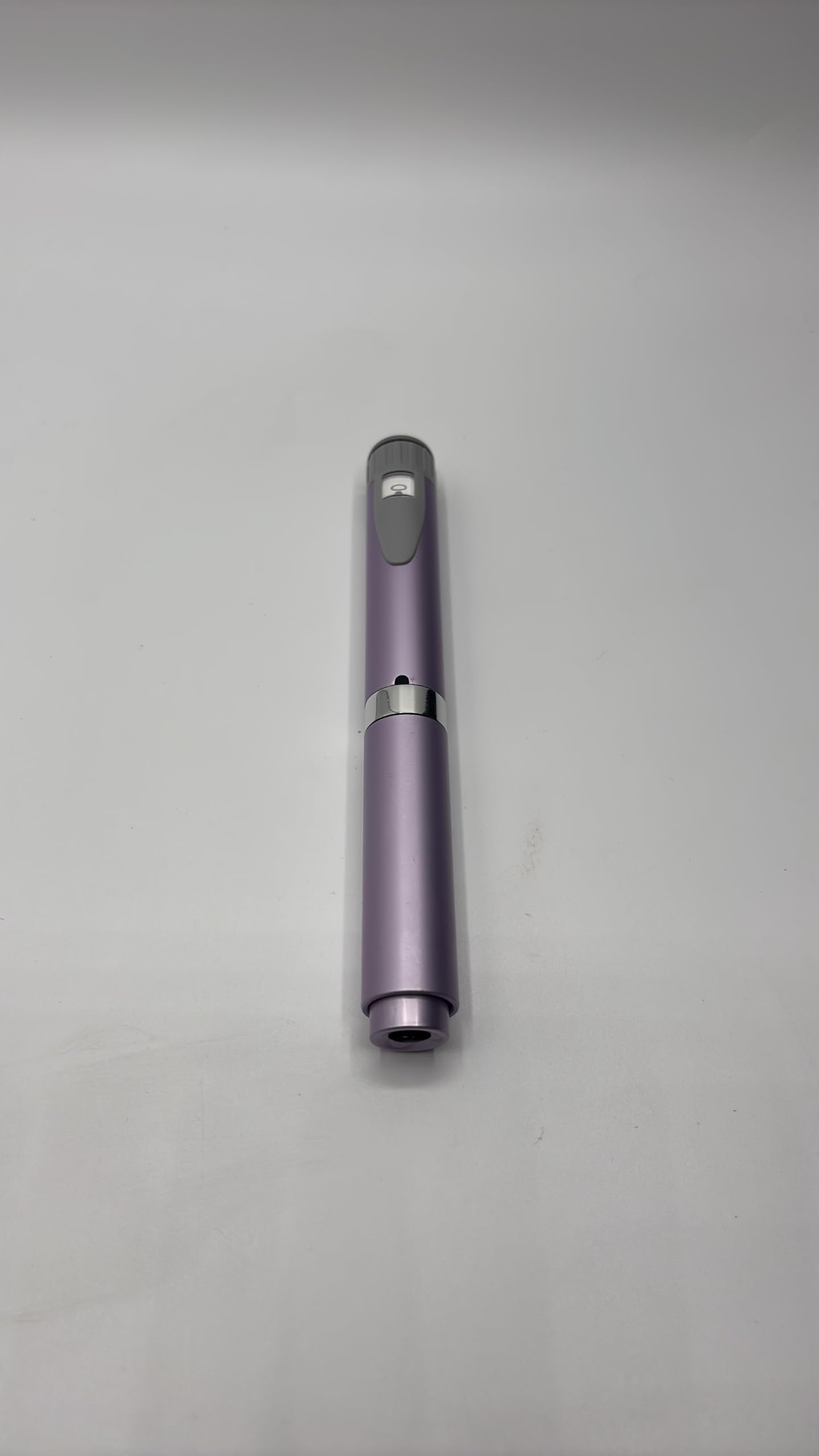Generic reusable injection pen violet with cartridge for precise, portable dosing