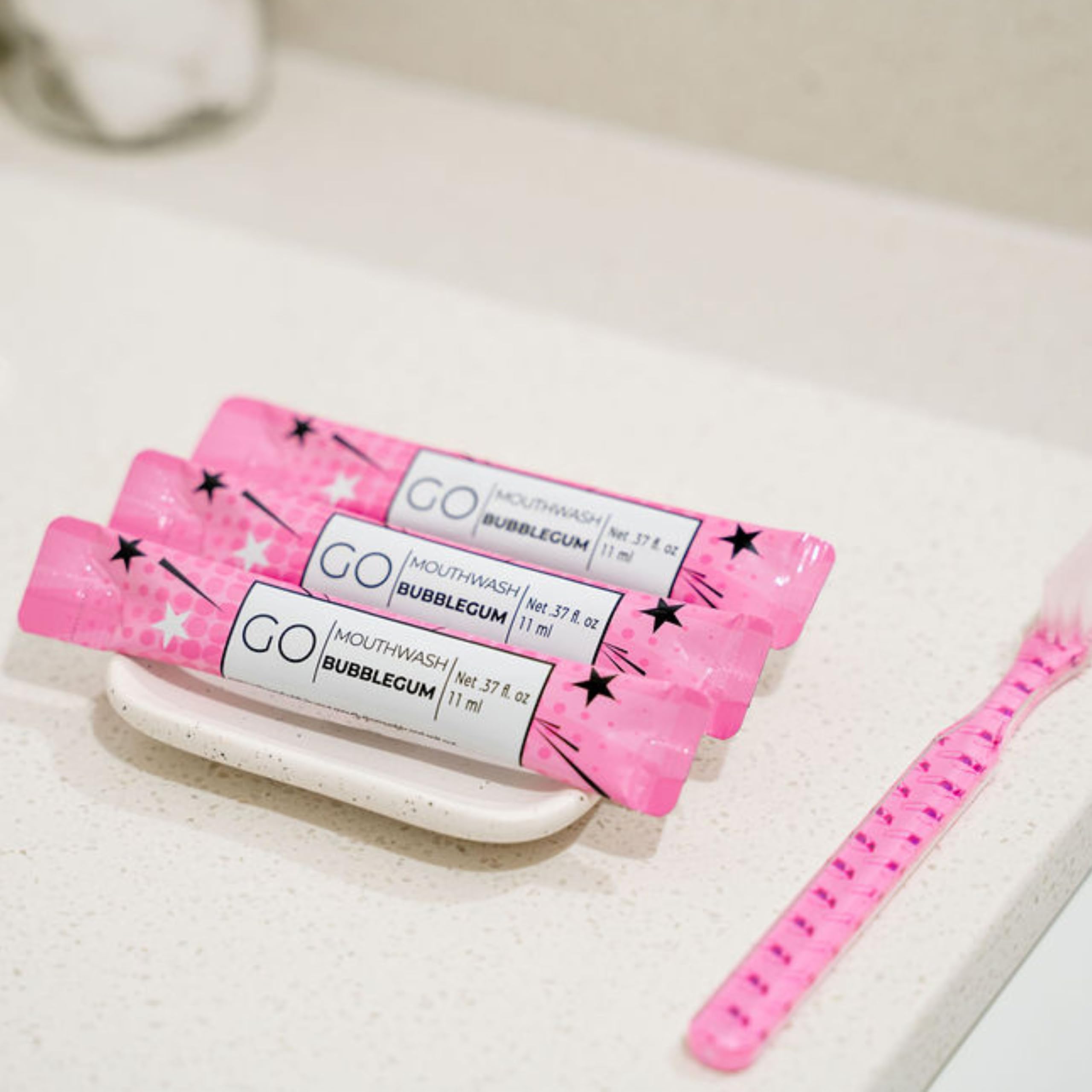 Go Mouthwash Bubblegum Flavor adult pack supports fluoride-free cleansing during busy days.
