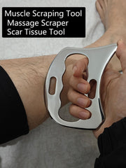 Close-up of ergonomic handle on GYX COELE scraper