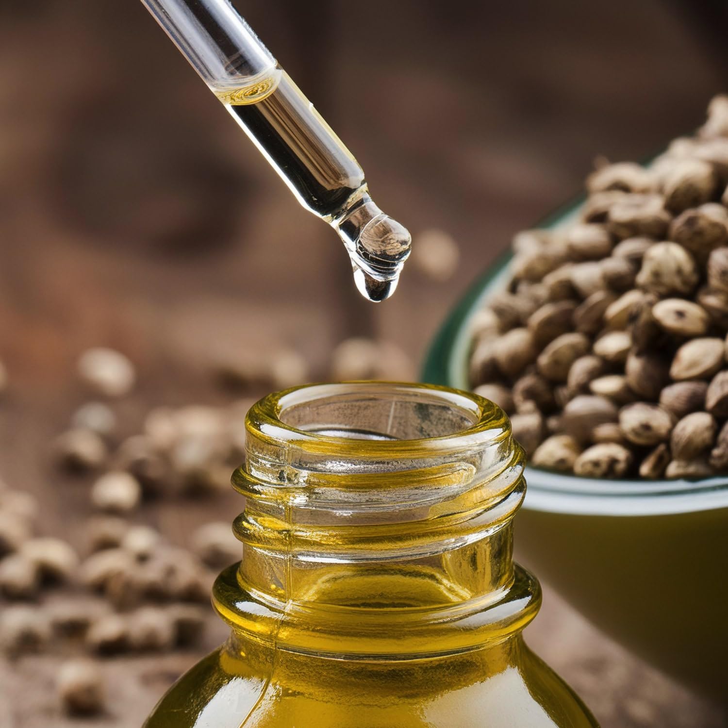 Hempvana Platinum label close-up showing hemp seed oil and turmeric