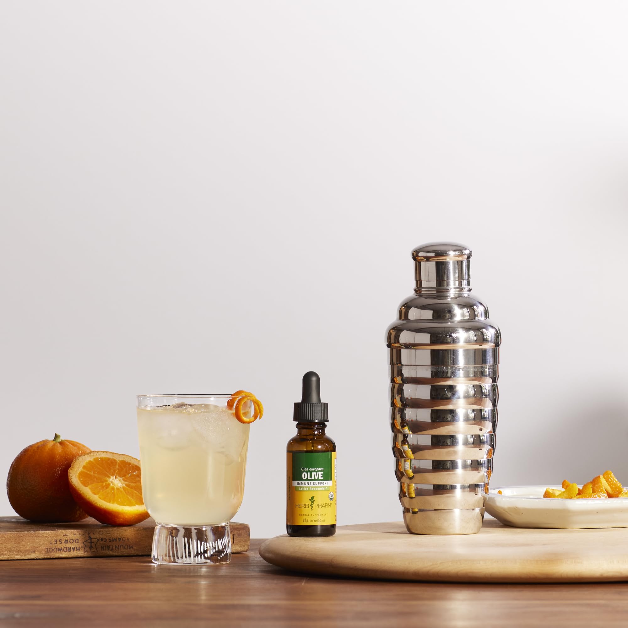 Herb Pharm Olive Leaf Liquid Extract pour for easy administration.