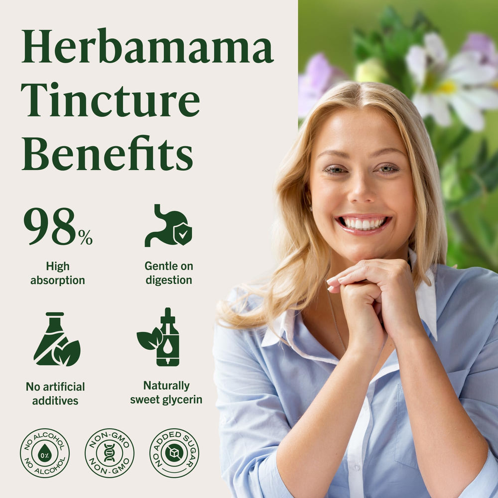 Herbamama Eyebright tincture in a glass for a daily routine.
