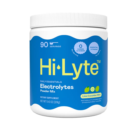 Hi-Lyte Daily Essentials bottle pour showing quick hydration on the go during workouts