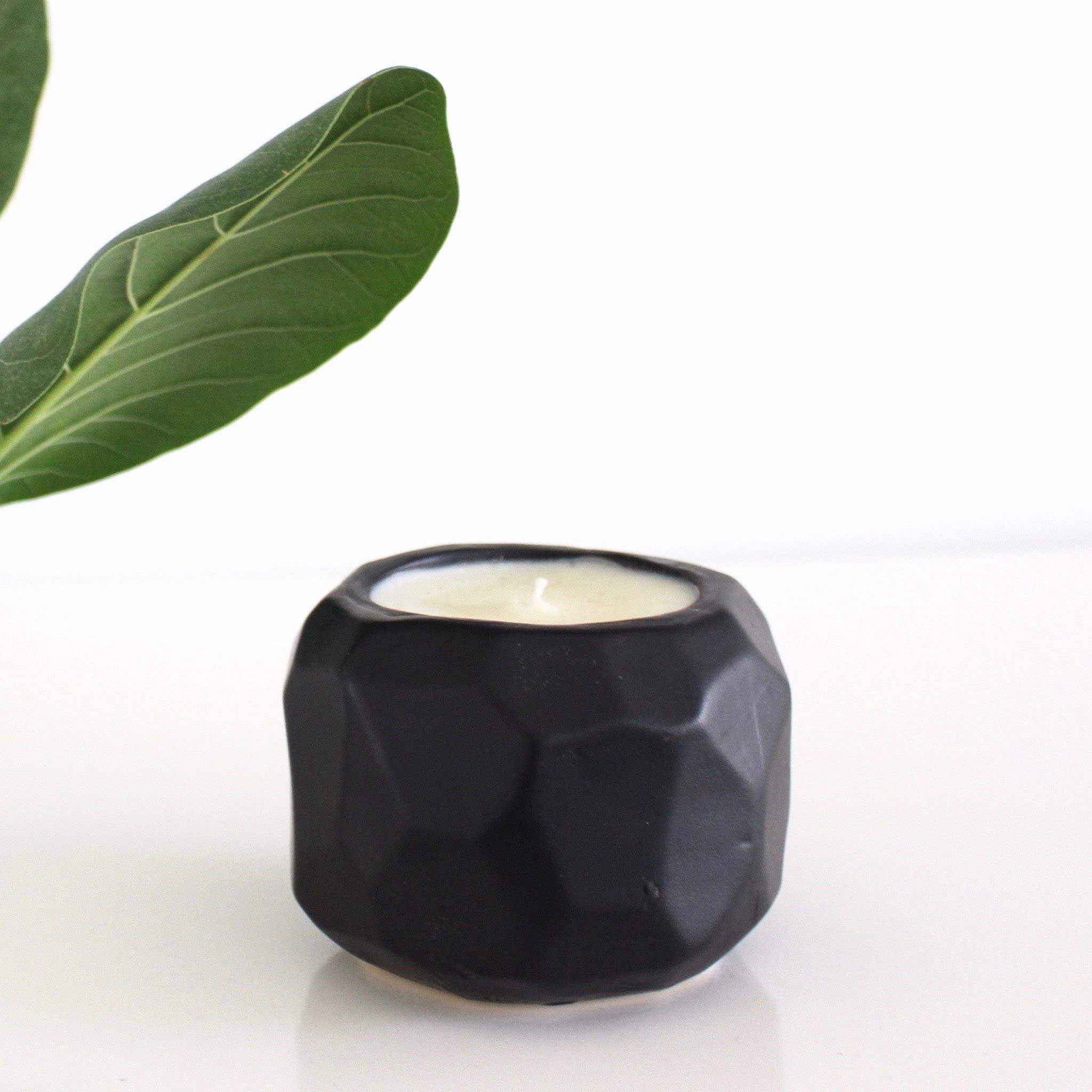 Hyggelight Emma lavender candle gift-ready packaging for any occasion