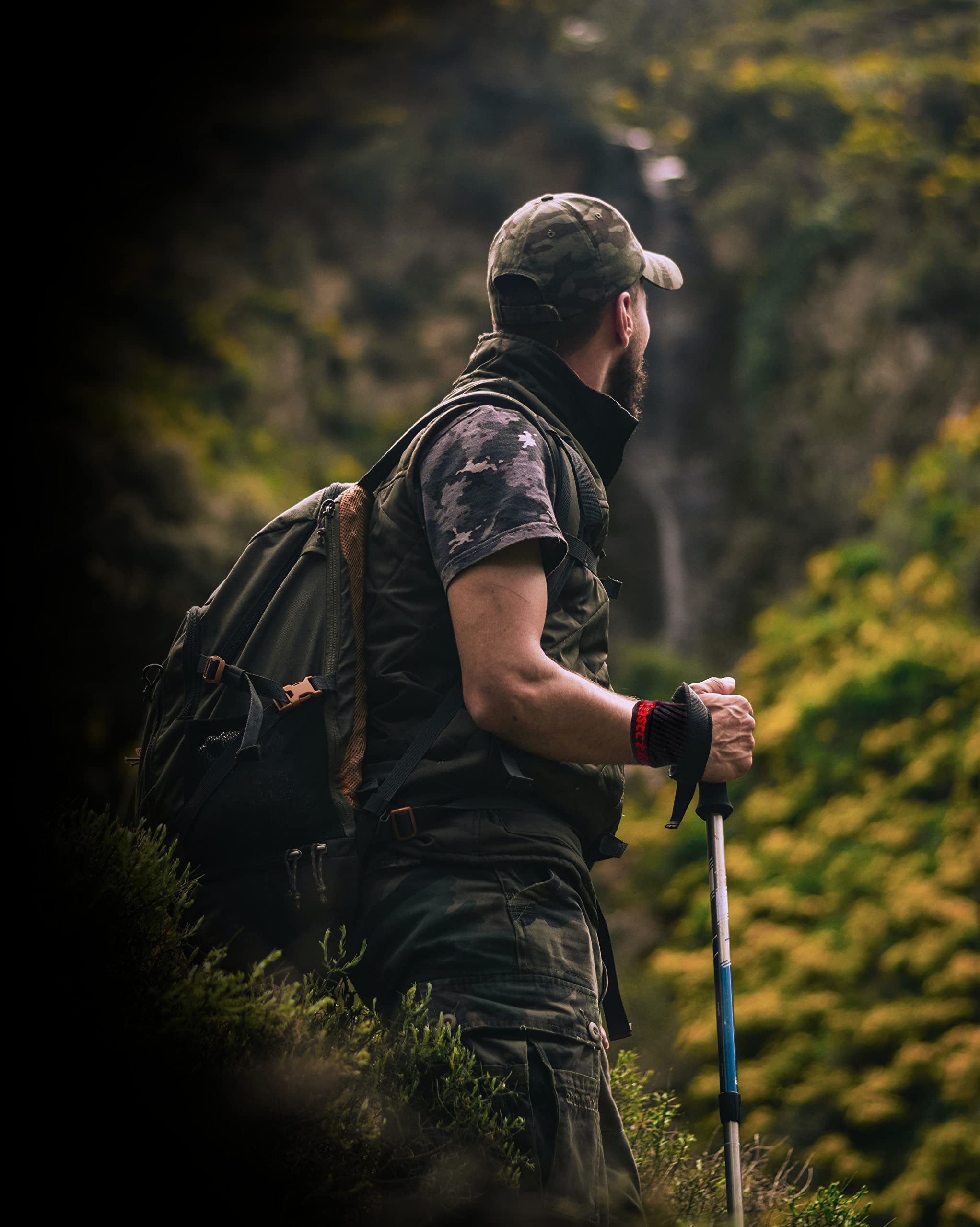 InsectGuard camouflage set compact and easy to carry.