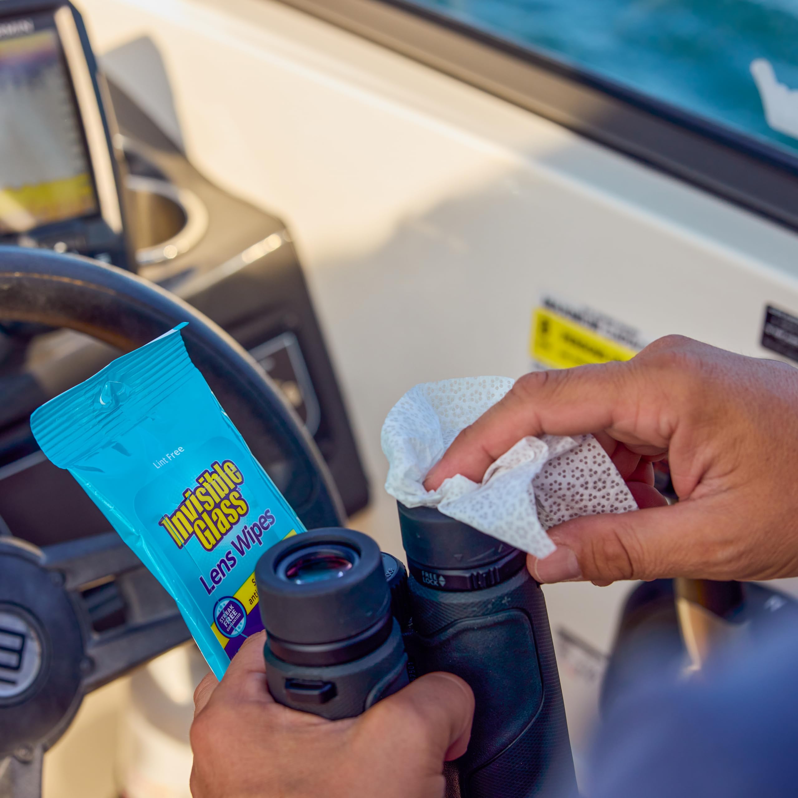 Invisible Glass Lens Wipes are safe on anti-reflective coatings.