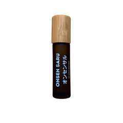 IPPINKA MCT Oil roll-on bottle closeup for quick on-the-go refresh