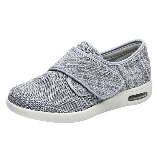 JBTNBX breathable flyweave upper for all-day comfort in wide-width sneakers