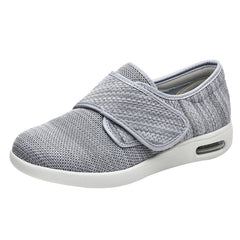 JBTNBX breathable flyweave upper for all-day comfort in wide-width sneakers