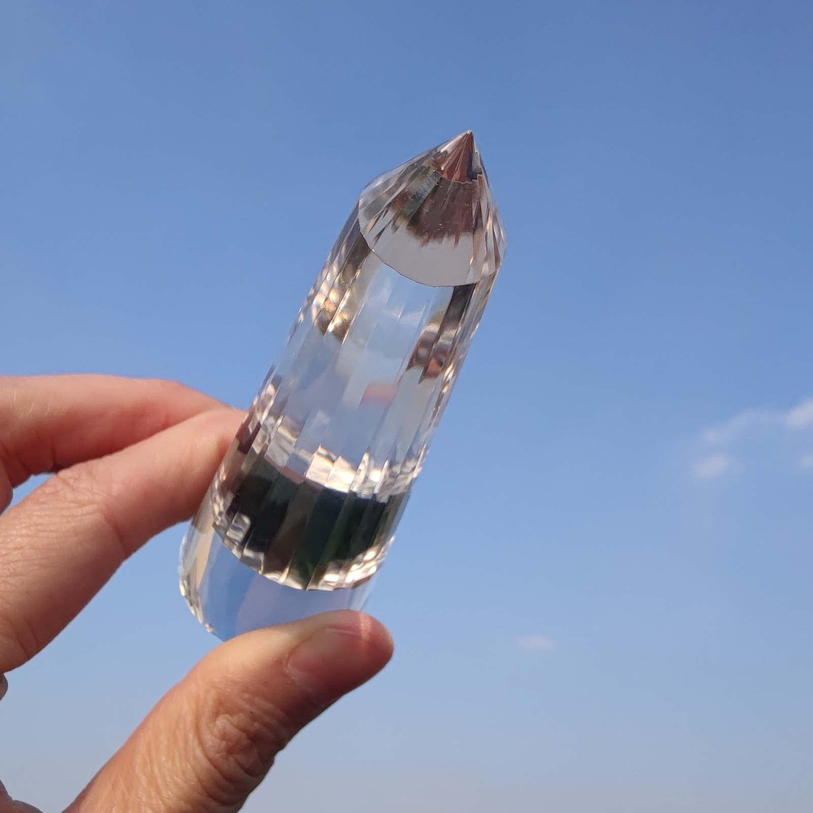 JDFlying crystal tower for spiritual meditation and focus